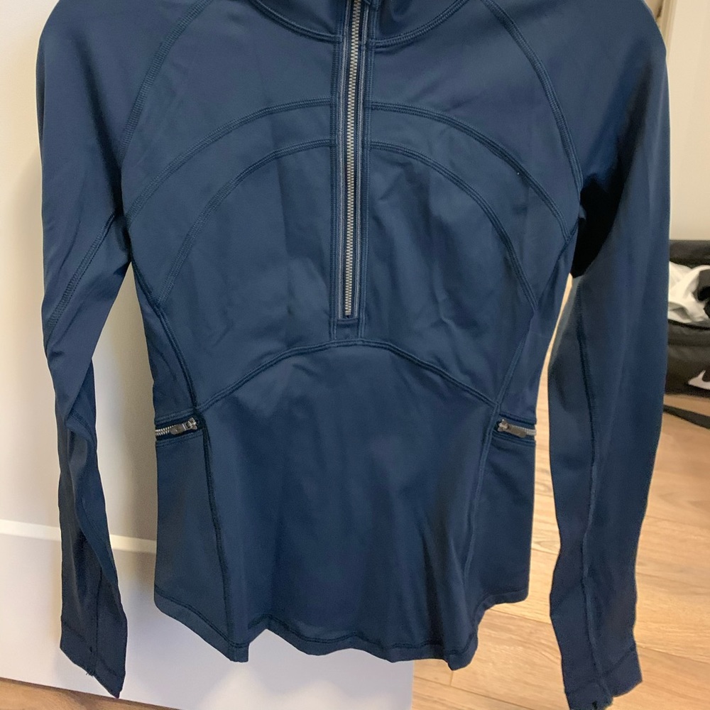 Lululemon dark blue running jacket in size 4